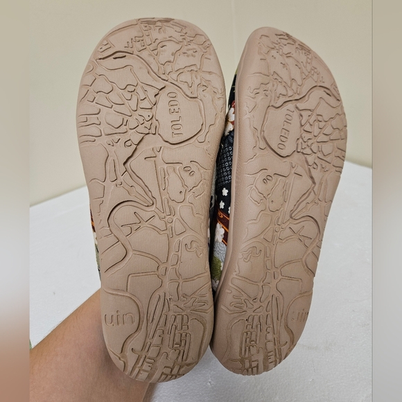 UIN Canvas Toledo Art Sneaker Slip On Travel Shoes Blossom Hana Floral Comfort - Picture 16 of 16